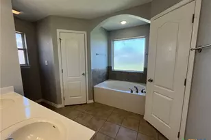 403 Hedy Dr, Killeen, TX 76542 - Photo 8