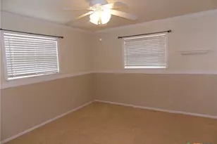 1309 Azalea Ln, New Braunfels, TX 78130 - Photo 14