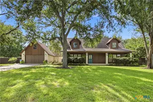 221 Montwood, Seguin, TX 78155 - Photo 36