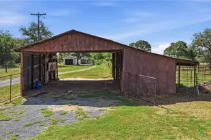 4821 FM467, Seguin, TX 78155 - Photo 34