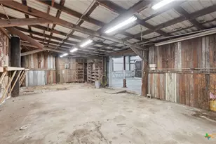 4821 FM467, Seguin, TX 78155 - Photo 42