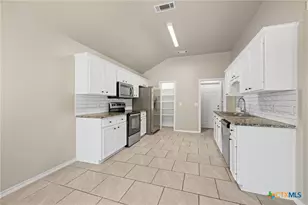 3806 Fabianna Dr, Killeen, TX 76549 - Photo 10