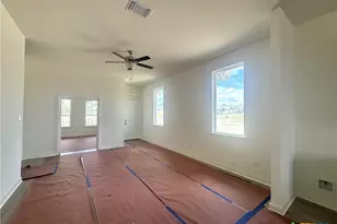 414 Dobson Dr, Killeen, TX 76542 - Photo 4