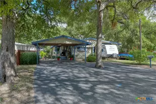 331 River Bend Dr, New Braunfels, TX 78130 - Photo 18