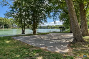 331 River Bend Dr, New Braunfels, TX 78130 - Photo 38