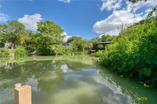 331 River Bend Dr, New Braunfels, TX 78130 - Photo 4