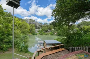 331 River Bend Dr, New Braunfels, TX 78130 - Photo 6