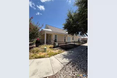1366 Hanz Drive, New Braunfels, TX 78130 - Photo 10