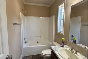 320 Mill St, San Marcos, TX 78666 - Photo 6