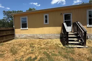 320 Mill St, San Marcos, TX 78666 - Photo 14