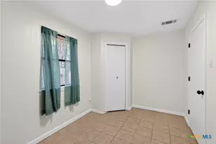 1005 Pine Dr, Killeen, TX 76543 - Photo 18