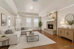 961 Woodrow Cir, New Braunfels, TX 78130 - Photo 2