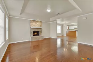 961 Woodrow Cir, New Braunfels, TX 78130 - Photo 4