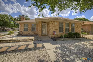 961 Woodrow Cir, New Braunfels, TX 78130 - Photo 1