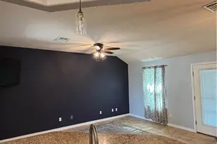 484 Cordova Loop, Seguin, TX 78155 - Photo 4