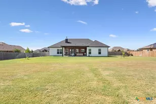 5244 Camargue Dr, Belton, TX 76513 - Photo 38