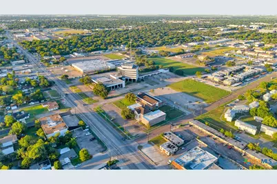 1804 N Laurent Street, Victoria, TX 77901 - Photo 24