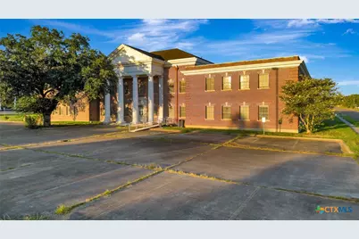 1804 N Laurent Street, Victoria, TX 77901 - Photo 2