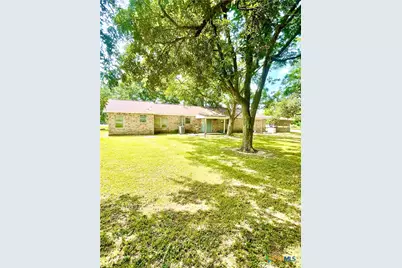 1840 Loop 522, Ganado, TX 77962 - Photo 36
