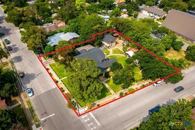 390 S Guenther Avenue, New Braunfels, TX 78130 - Photo 30