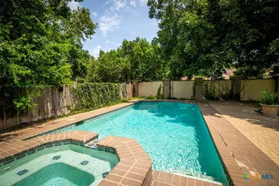 390 S Guenther Avenue, New Braunfels, TX 78130 - Photo 26