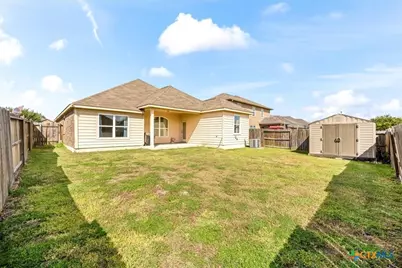 330 Callalily, New Braunfels, TX 78132 - Photo 24