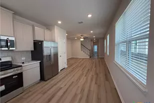870 Casetta Trl, New Braunfels, TX 78130 - Photo 14