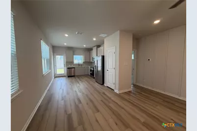 870 Casetta Trail, New Braunfels, TX 78130 - Photo 12