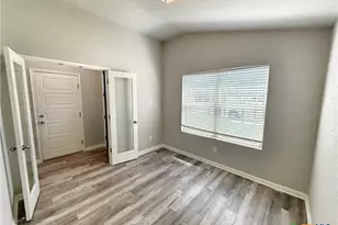 8819 Straight Oaks, San Antonio, TX 78254 - Photo 4