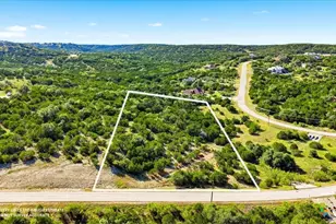 514 Canyon Rock Dr, Spring Branch, TX 78070 - Photo 1