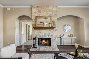 100 S Buckboard, Liberty Hill, TX 78642 - Photo 6