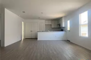 7102 Satellite Wy, San Antonio, TX 78252 - Photo 2