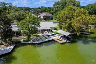 210 Admiral Benbow Ln, Mcqueeney, TX 78123 - Photo 36