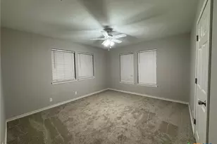 504 E Convent St, Victoria, TX 77901 - Photo 8