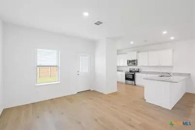 152 SE Wirepass Crest, Jarrell, TX 76537 - Photo 2
