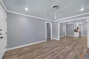 1007 San Antonio St, Killeen, TX 76541 - Photo 6