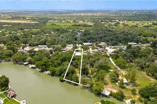 721 Ridgeroad Dr, New Braunfels, TX 78130 - Photo 4