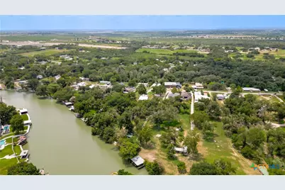 721 Ridgeroad Drive, New Braunfels, TX 78130 - Photo 24