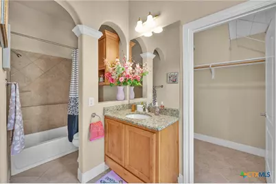 10319 Oak Forest Way, New Braunfels, TX 78132 - Photo 10