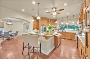 10319 Oak Forest Way, New Braunfels, TX 78132 - Photo 16