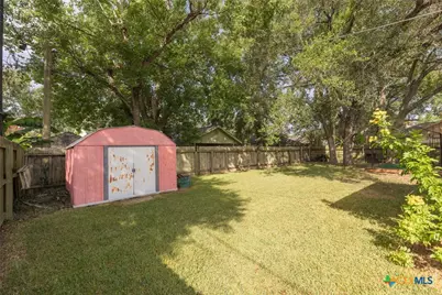 410 Paisano Drive, Victoria, TX 77904 - Photo 6