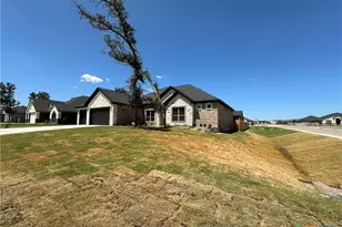 800 Eagle Hts Dr, Salado, TX 76571 - Photo 2