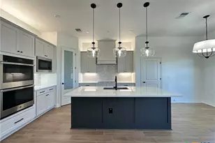 800 Eagle Hts Dr, Salado, TX 76571 - Photo 14