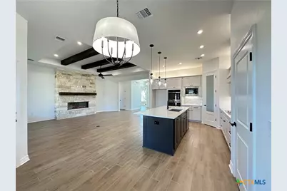 800 Eagle Heights Drive, Salado, TX 76571 - Photo 18
