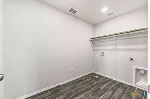 2521 Ayers Dr, Seguin, TX 78155 - Photo 30