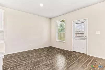 2521 Ayers Drive, Seguin, TX 78155 - Photo 10