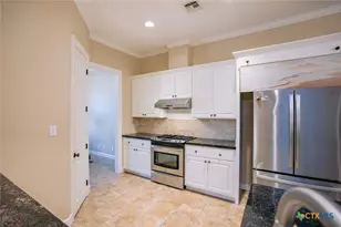 226 Sirocco Dr, Victoria, TX 77904 - Photo 14