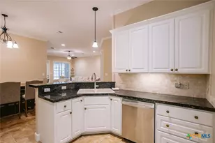 226 Sirocco Dr, Victoria, TX 77904 - Photo 16