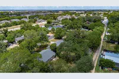 437 Wallace Street, Seguin, TX 78155 - Photo 26