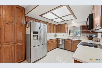 16647 Fm 725, Seguin, TX 78155 - Photo 6